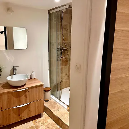 De Charme Au Coeur Du Vieux Apartment